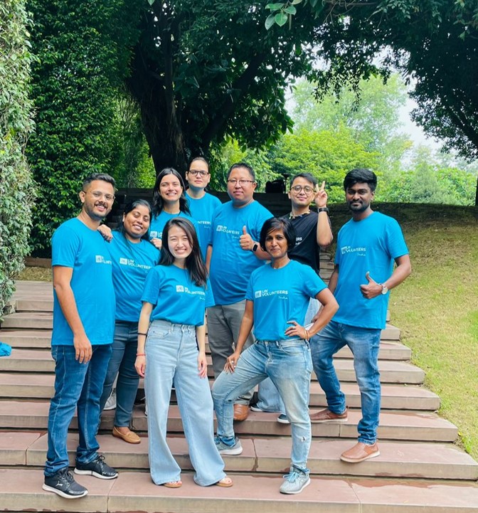 UN Volunteer Child Protection Officers (from left to right) Front: Muhammed Afsal KK, So Dam Hong, and Poonam Kashyap; Back: Alphonsa Kumari, Parul Yadav, Rashmi Kumari, Sailo Aimol Bongte, Dhaaban Dekaa, and Daniel Selva. ©️UNICEF 2023