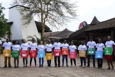UN Volunteers raise awareness of the Sustainable Development Goals, and engage people at the grassroots level in development and peace, so that no one is left behind.